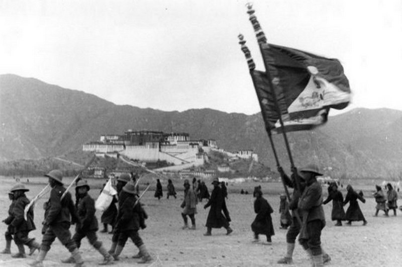 Tibetan National Flag